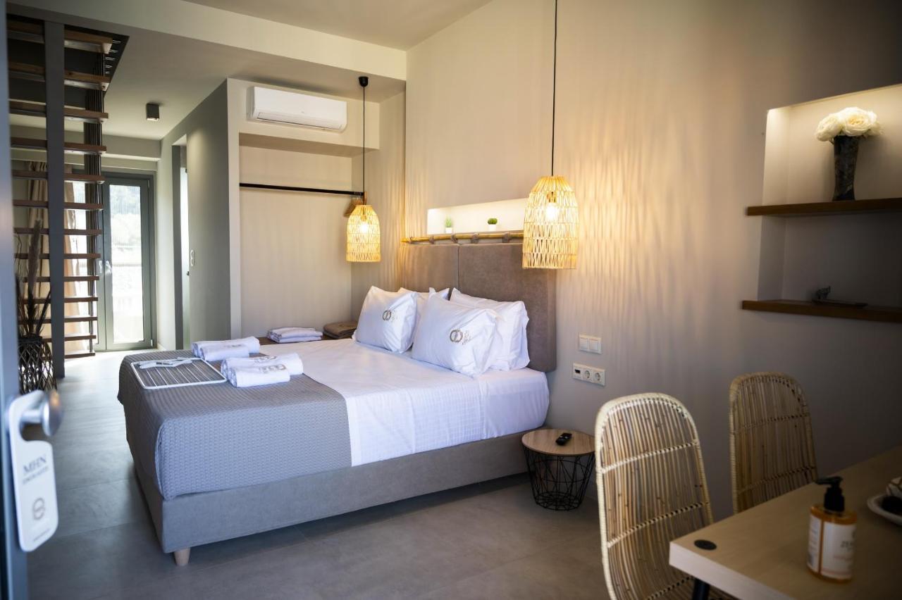 Theros Suites Dhiminio ภายนอก รูปภาพ