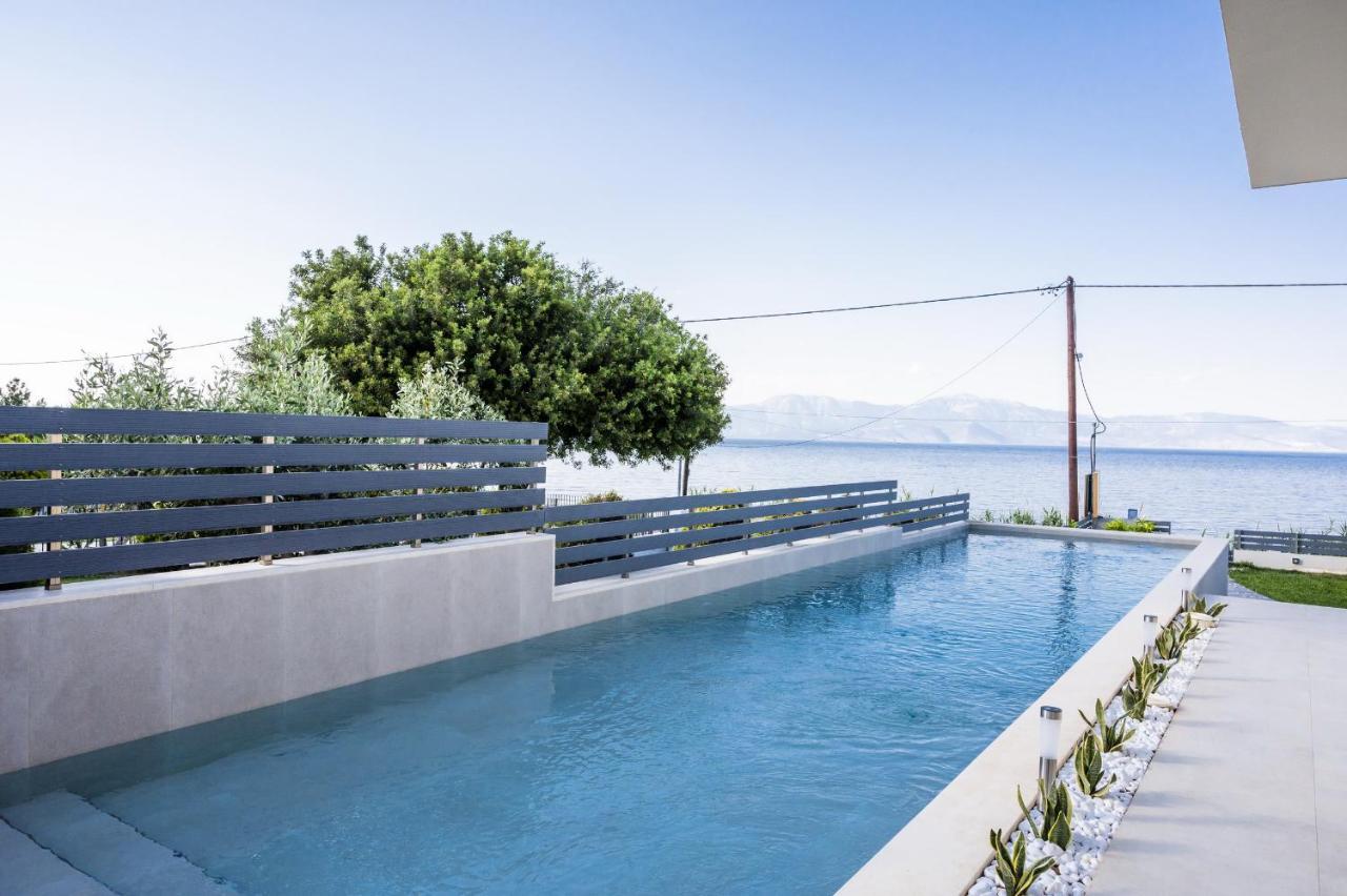 Theros Suites Dhiminio ภายนอก รูปภาพ