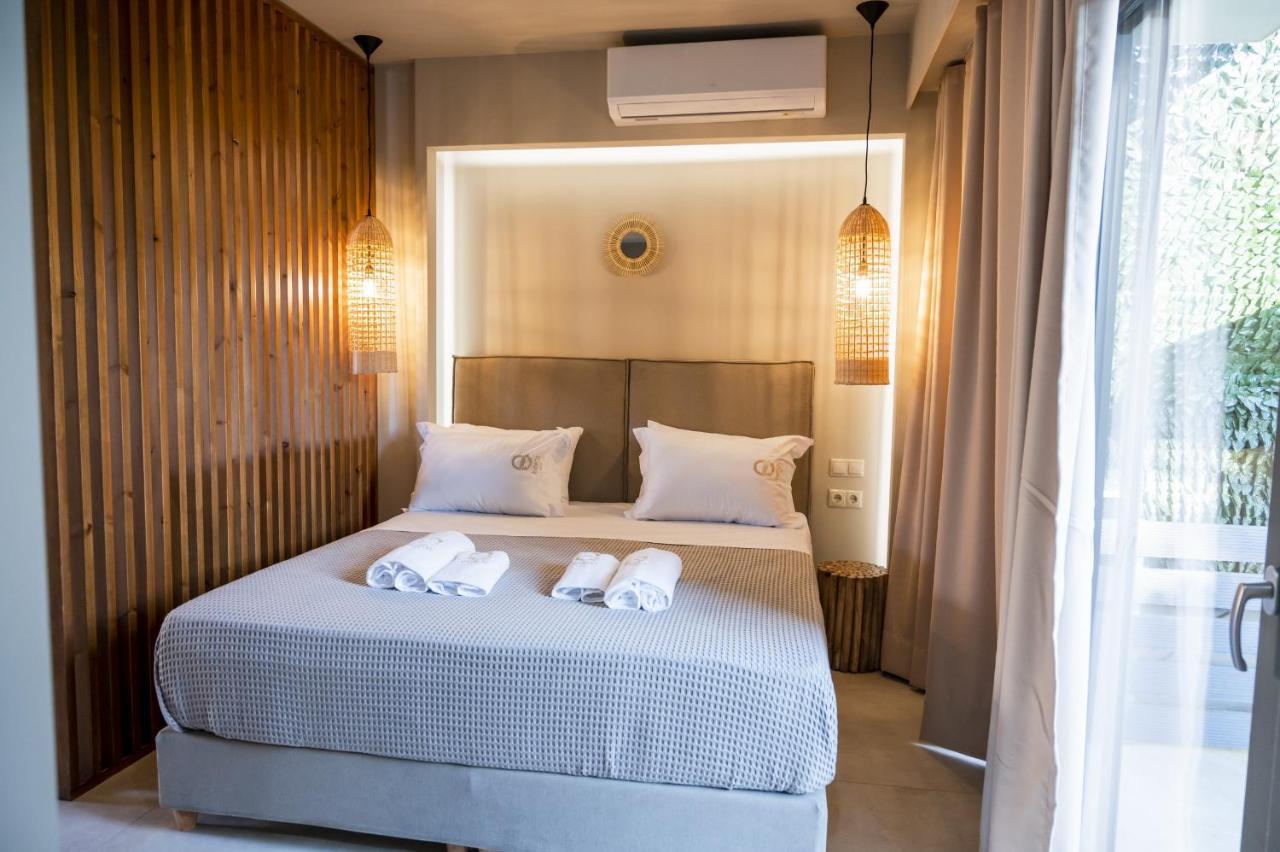 Theros Suites Dhiminio ภายนอก รูปภาพ