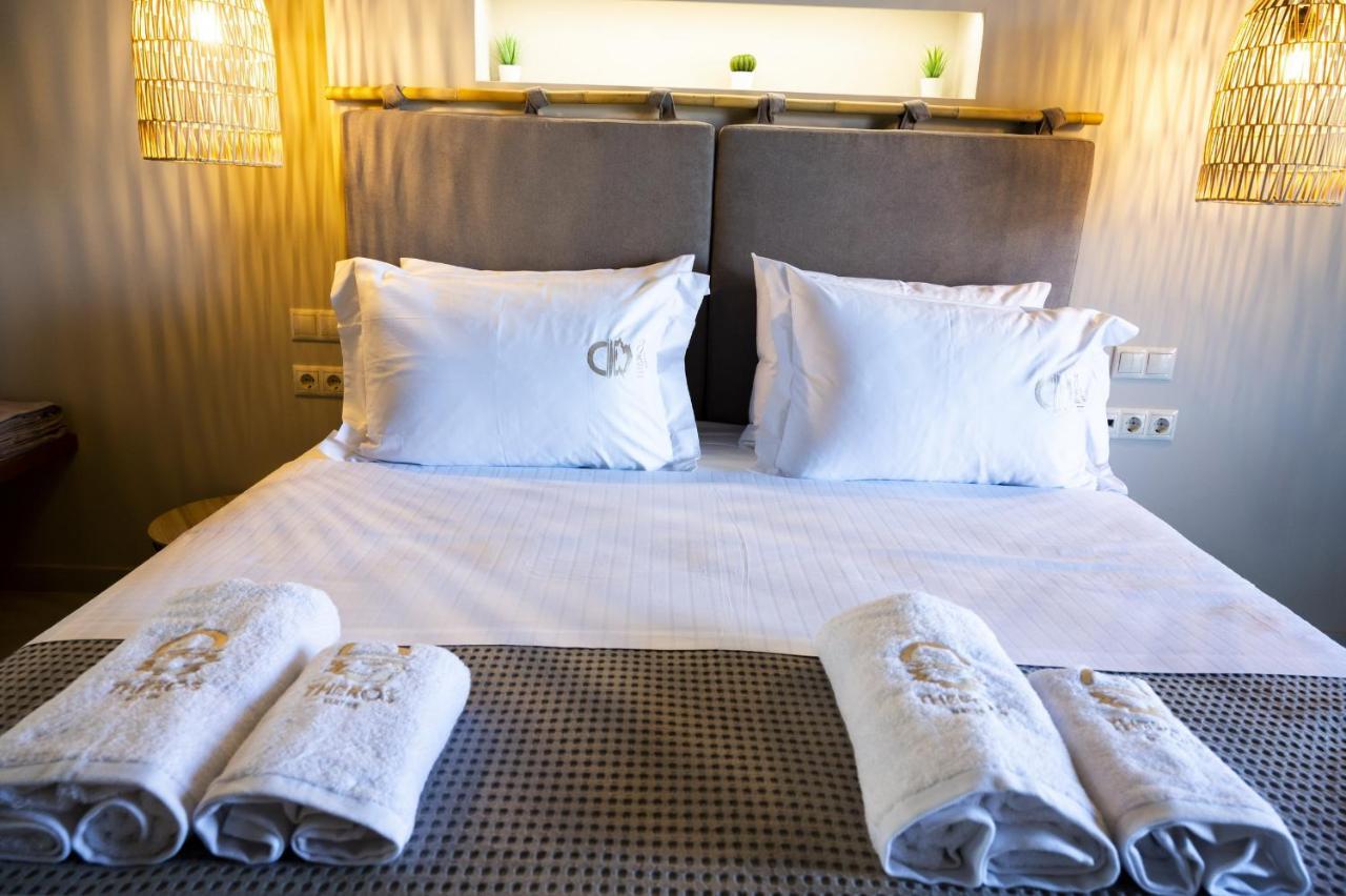 Theros Suites Dhiminio ภายนอก รูปภาพ