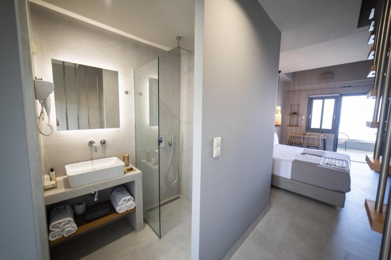 Theros Suites Dhiminio ภายนอก รูปภาพ